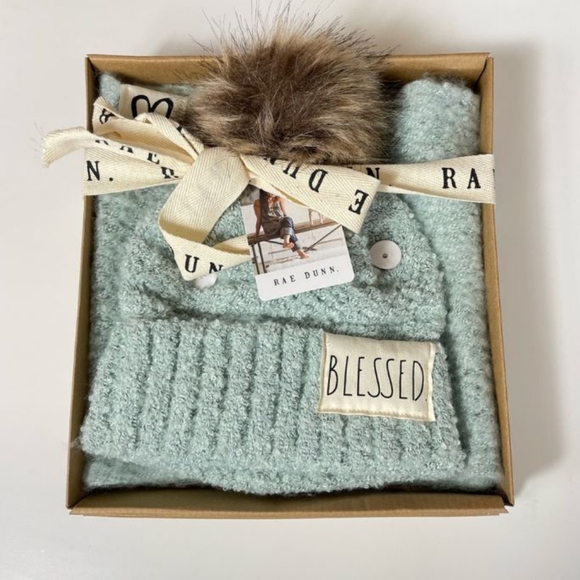 New Rae Dunn Blessed Hat and Scarf Set In Box Blue Turquoise - Picture 1 of 11